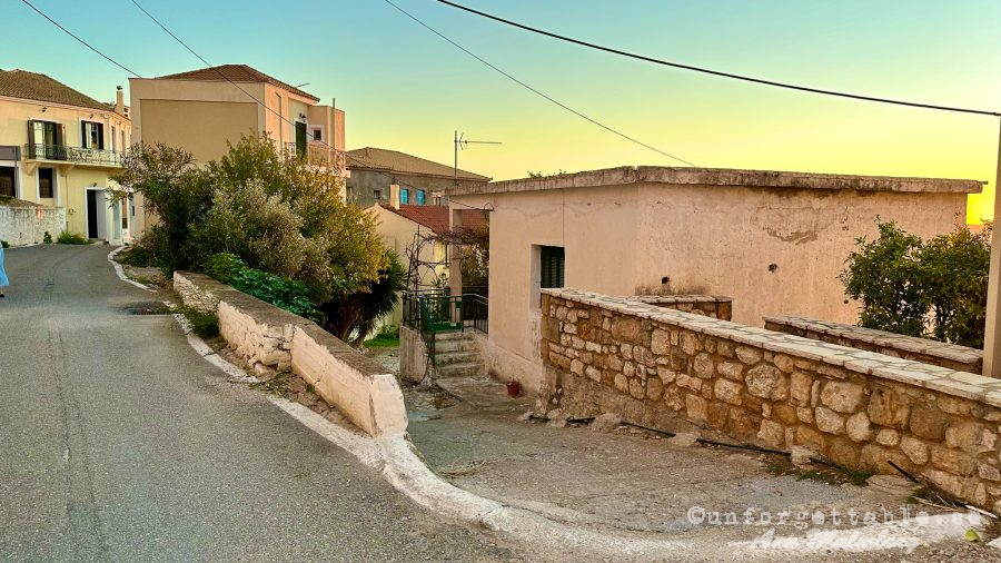 Restaurang Arkadia Gefsipoleio old town Kyparissia Grekland